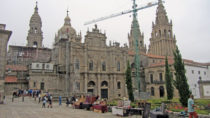 Die Kathedrale von Santiago - ohne Baukran kann man nichts mehr fotografieren